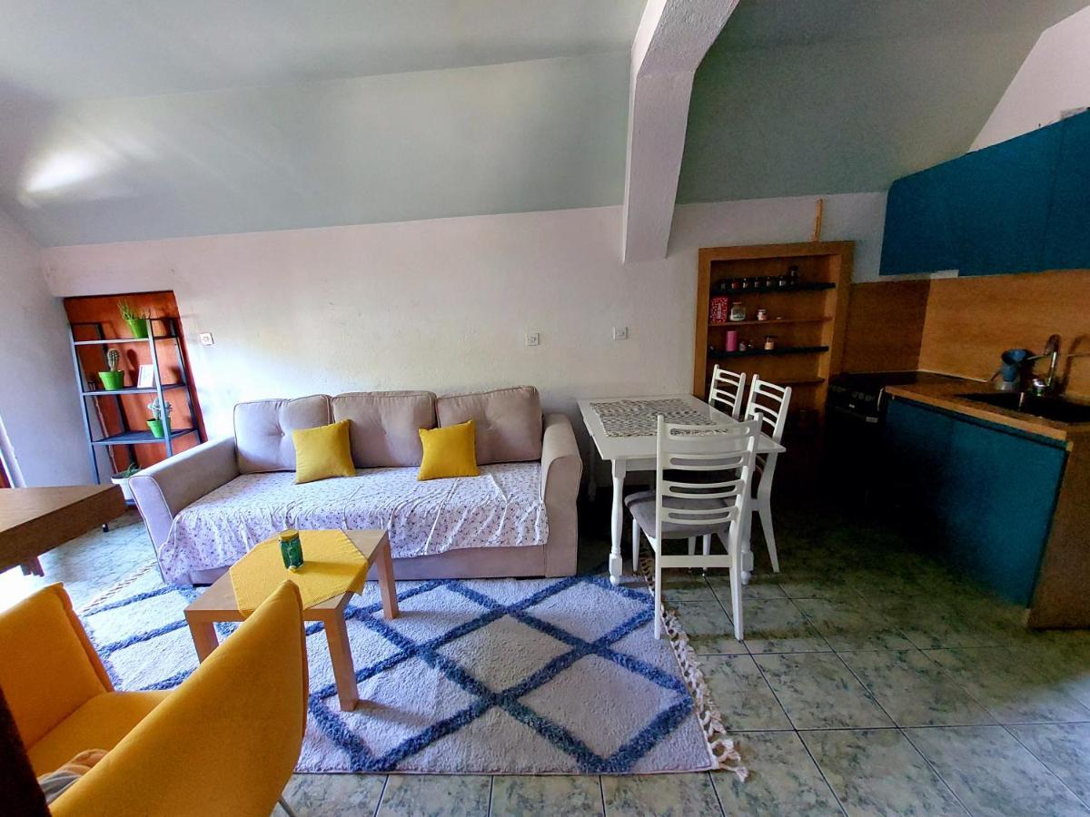 Incredible Apartment With A Mountain View - Matka 스코페 외부 사진